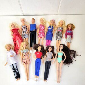 Lot Of 12 Mixed Barbie & Ken Dolls With Various Outfits & Accessories